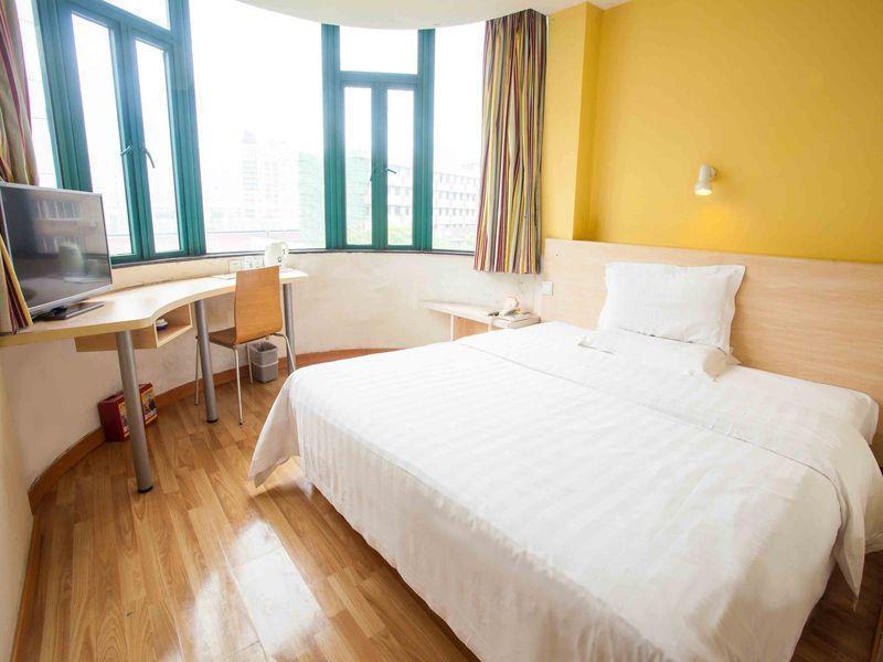 7 Days Inn Changsha Ma Wangdui Wan Jiali Suabway Branch Bagian luar foto